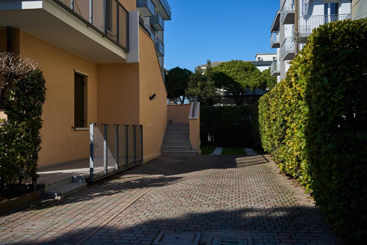 Appartamenti Villa Paola-Pochi Passi Dal Mare-Zona Piazza Aurora-Τζεσόλο Λίντο Εξωτερικό φωτογραφία